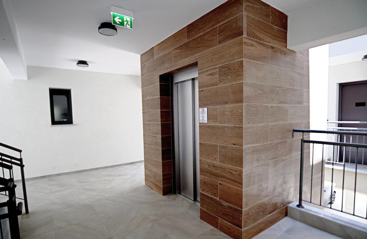 Golden Tree Apartment باراليمني المظهر الخارجي الصورة