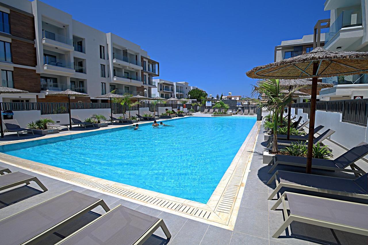 Golden Tree Apartment باراليمني المظهر الخارجي الصورة