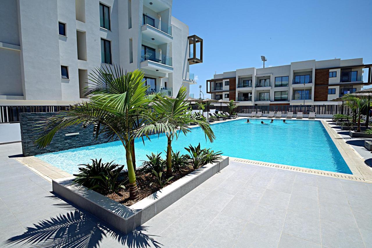 Golden Tree Apartment باراليمني المظهر الخارجي الصورة